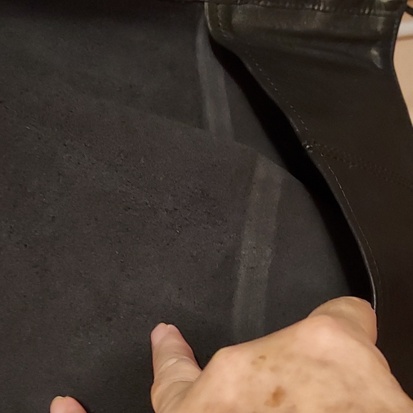 Black Leather Vest by LeatherSmith Palm Springs size XXL - Picture 5 of 11